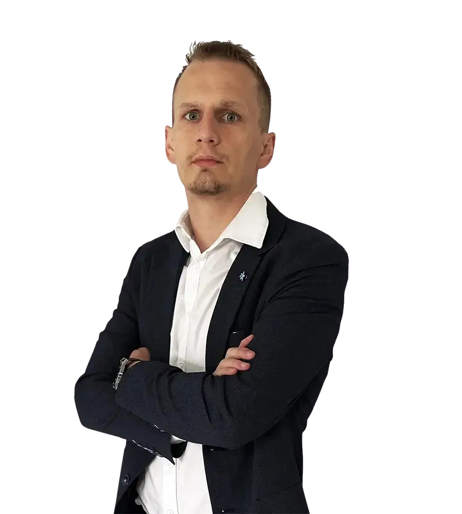 Mihael Ladić, financijski konzultant
